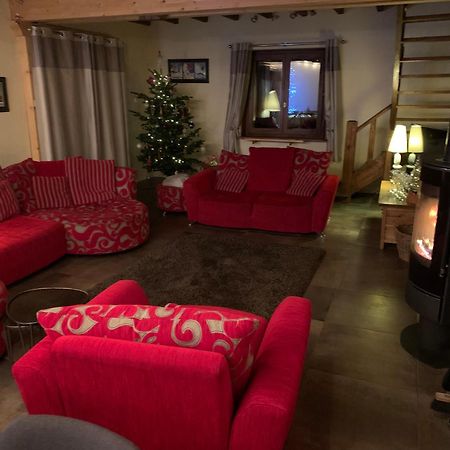 Spacious Ski Chalet In Traditional French Village, Sleeps 8, Four Star With Fibre Broadband อาบงดองซ์ ภายนอก รูปภาพ
