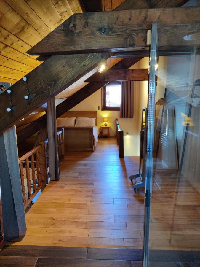 Spacious Ski Chalet In Traditional French Village, Sleeps 8, Four Star With Fibre Broadband อาบงดองซ์ ภายนอก รูปภาพ