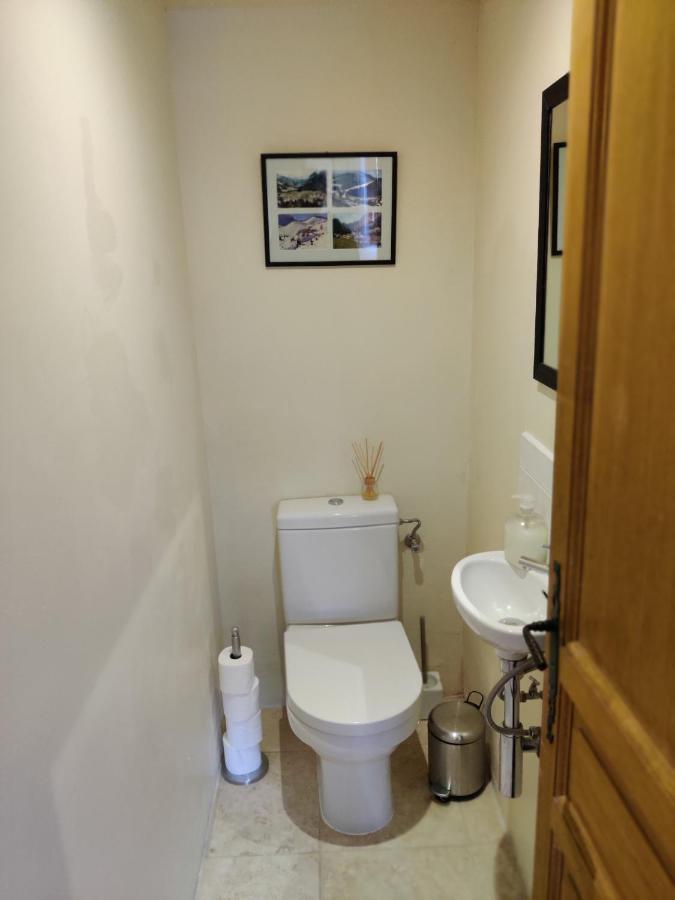 Spacious Ski Chalet In Traditional French Village, Sleeps 8, Four Star With Fibre Broadband อาบงดองซ์ ภายนอก รูปภาพ